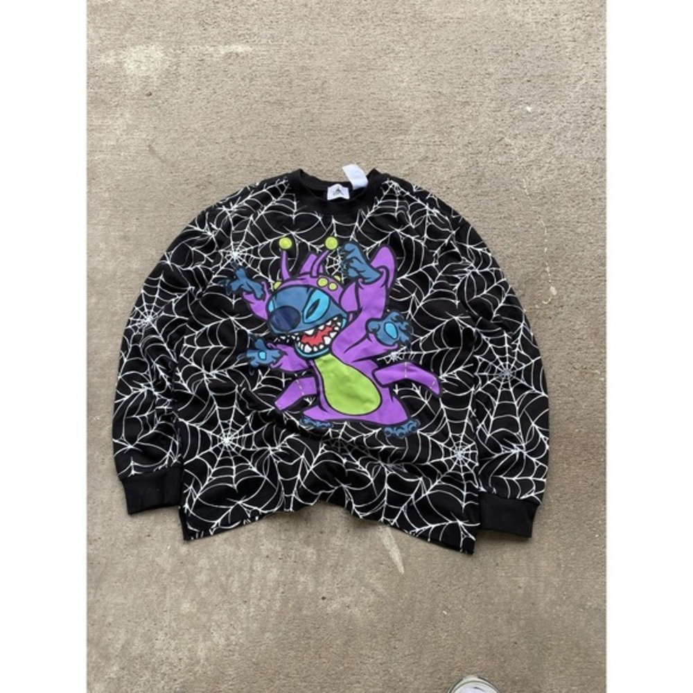 VTG Disney Stitch Sweatshirt‎ Mens Small Black Happy Halloween Spiderweb Graphic